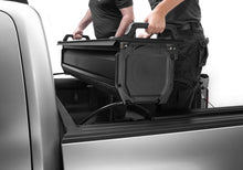 Load image into Gallery viewer, Retrax 20-26 Chev/GMC Silverado/Sierra 1500 6.5ft Bed (No Side Boxes) RetraxPRO EZ-Off FRC-4000