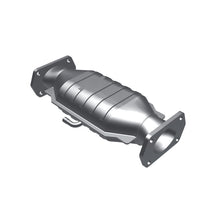 Load image into Gallery viewer, MagnaFlow Direct Fit Catalytic Converter Mf Gm